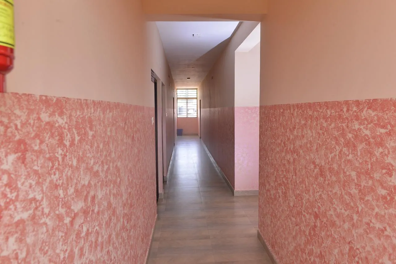 Karthikeya Residency Hotel Chottanikara