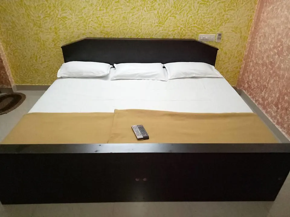 Karthikeya Residency Hotel Chottanikara 0*,  India