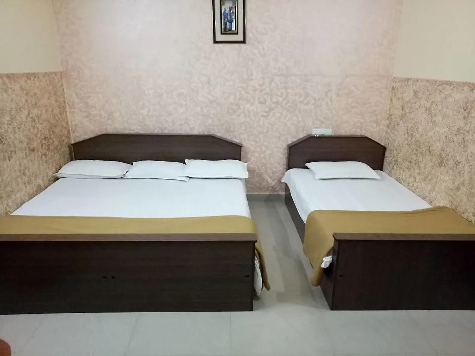 Karthikeya Residency Hotel Chottanikara 0*,  India