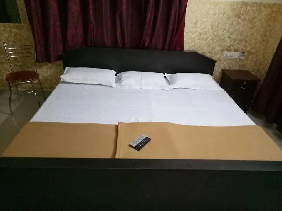 Karthikeya Residency Hotel Chottanikara